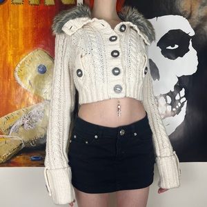 Cable Knit Cropped Cardigan with Faux Fur Trim